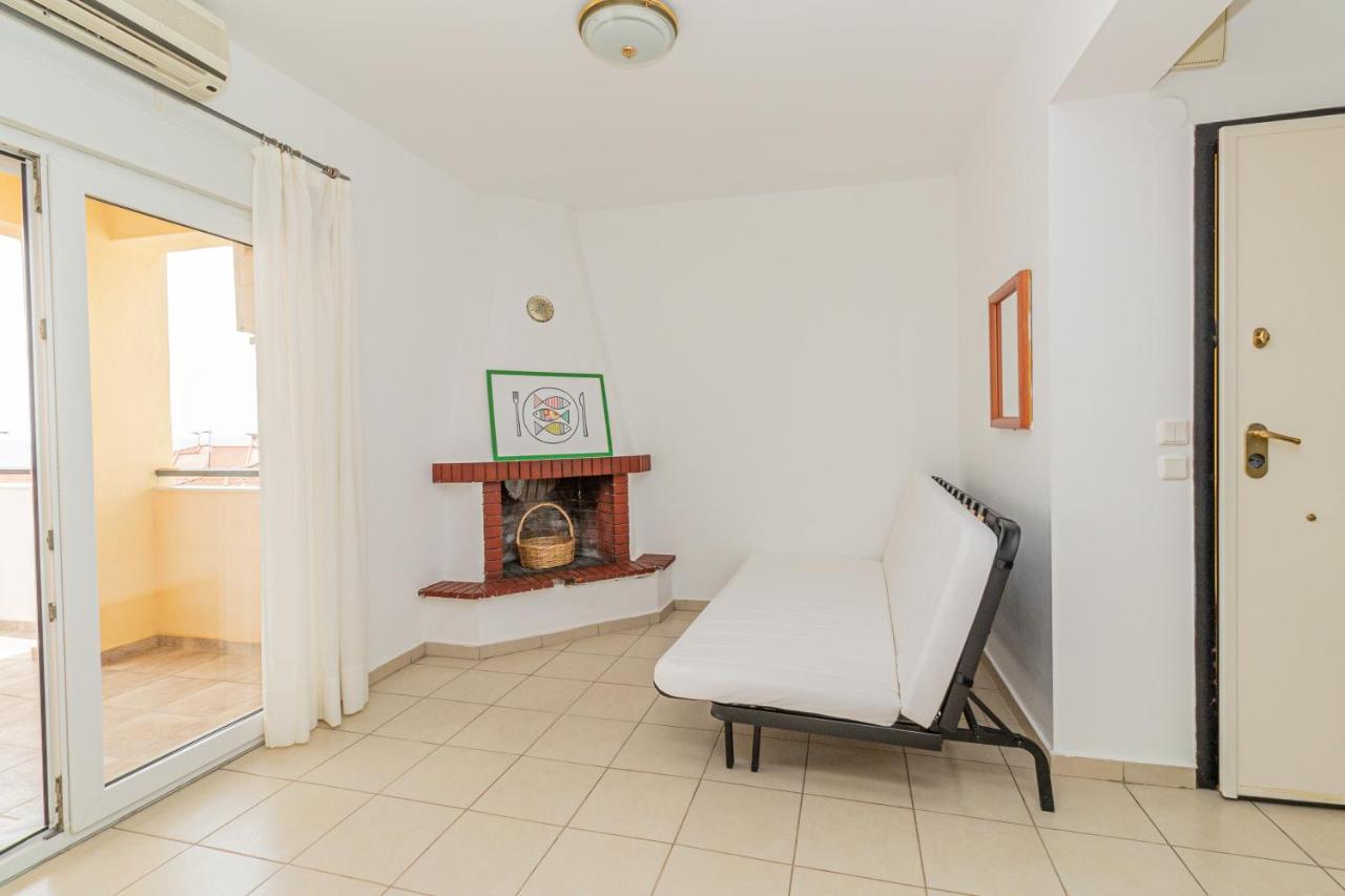 Sunday Mood Apartment Неа Скиони Екстериор снимка