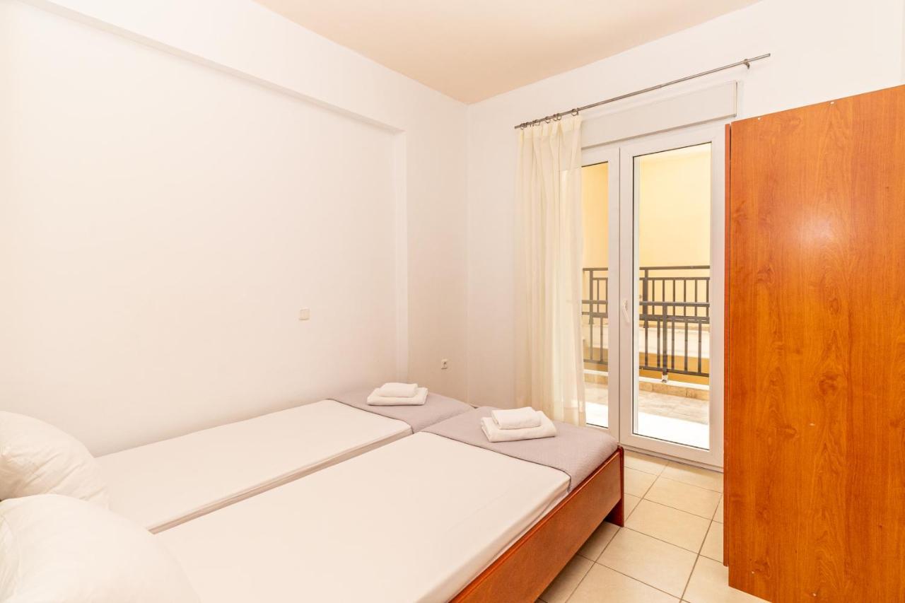 Sunday Mood Apartment Неа Скиони Екстериор снимка