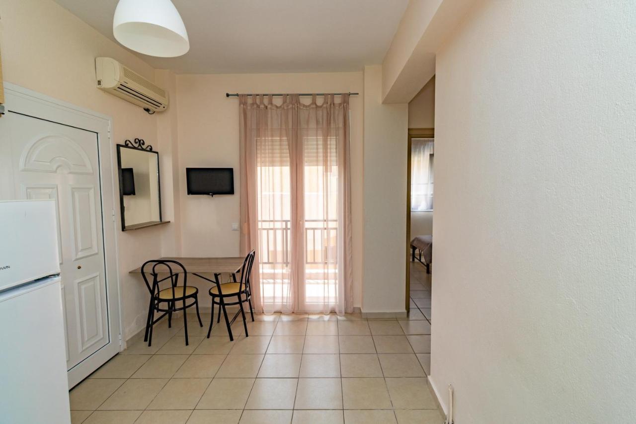 Sunday Mood Apartment Неа Скиони Екстериор снимка