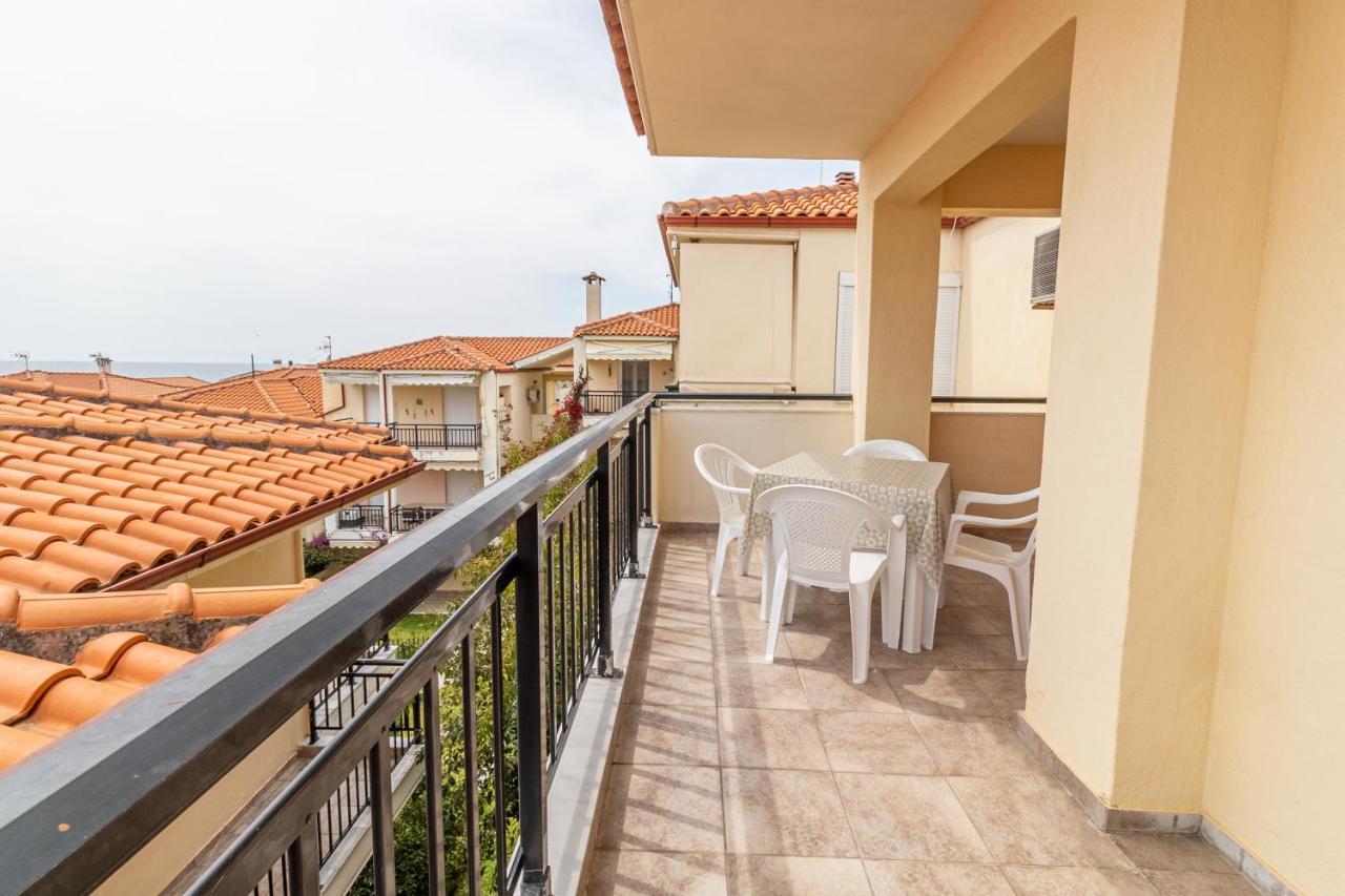 Sunday Mood Apartment Неа Скиони Екстериор снимка