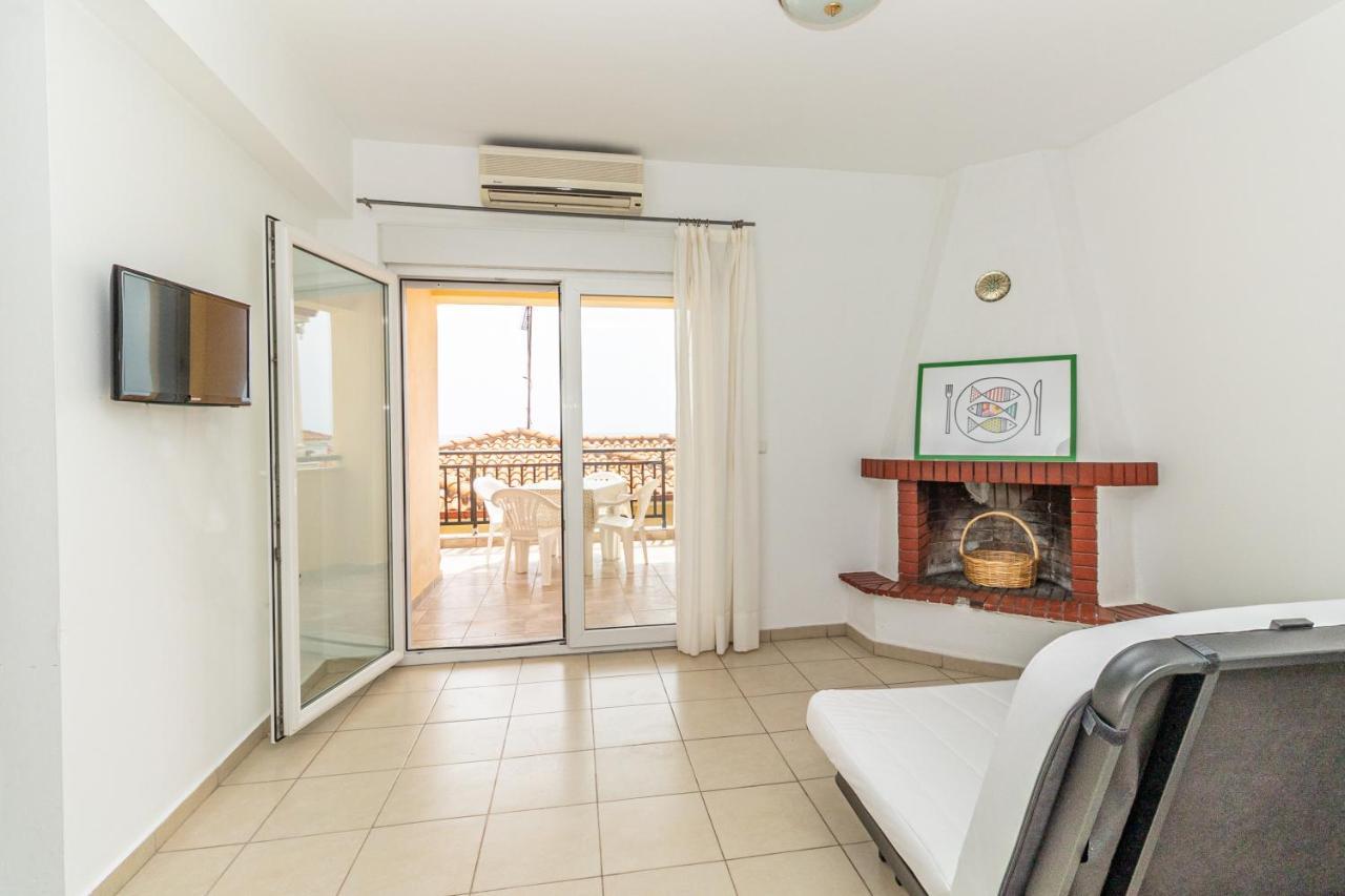 Sunday Mood Apartment Неа Скиони Екстериор снимка