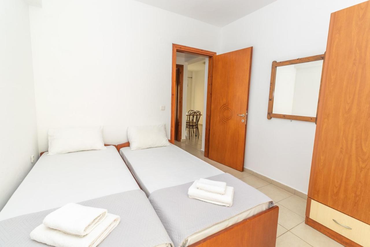 Sunday Mood Apartment Неа Скиони Екстериор снимка