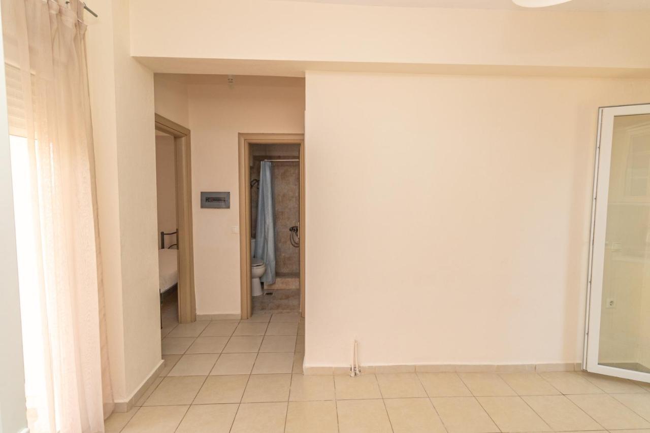 Sunday Mood Apartment Неа Скиони Екстериор снимка